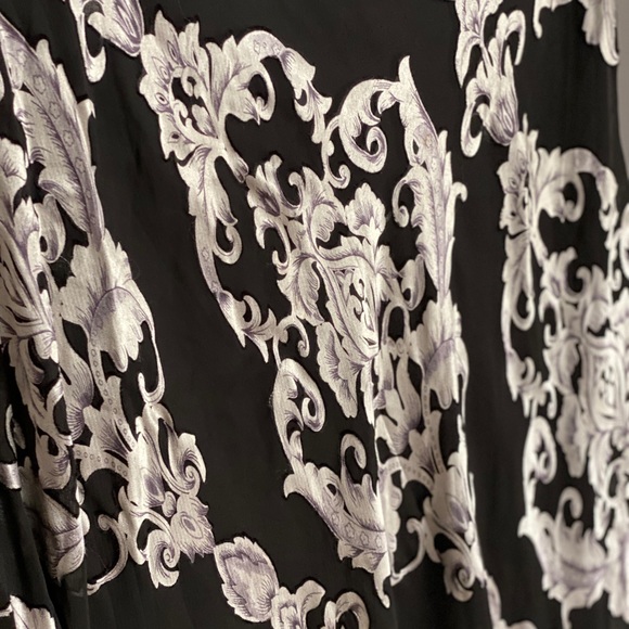 Midi skirt perfect for summer - Picture 2 of 2